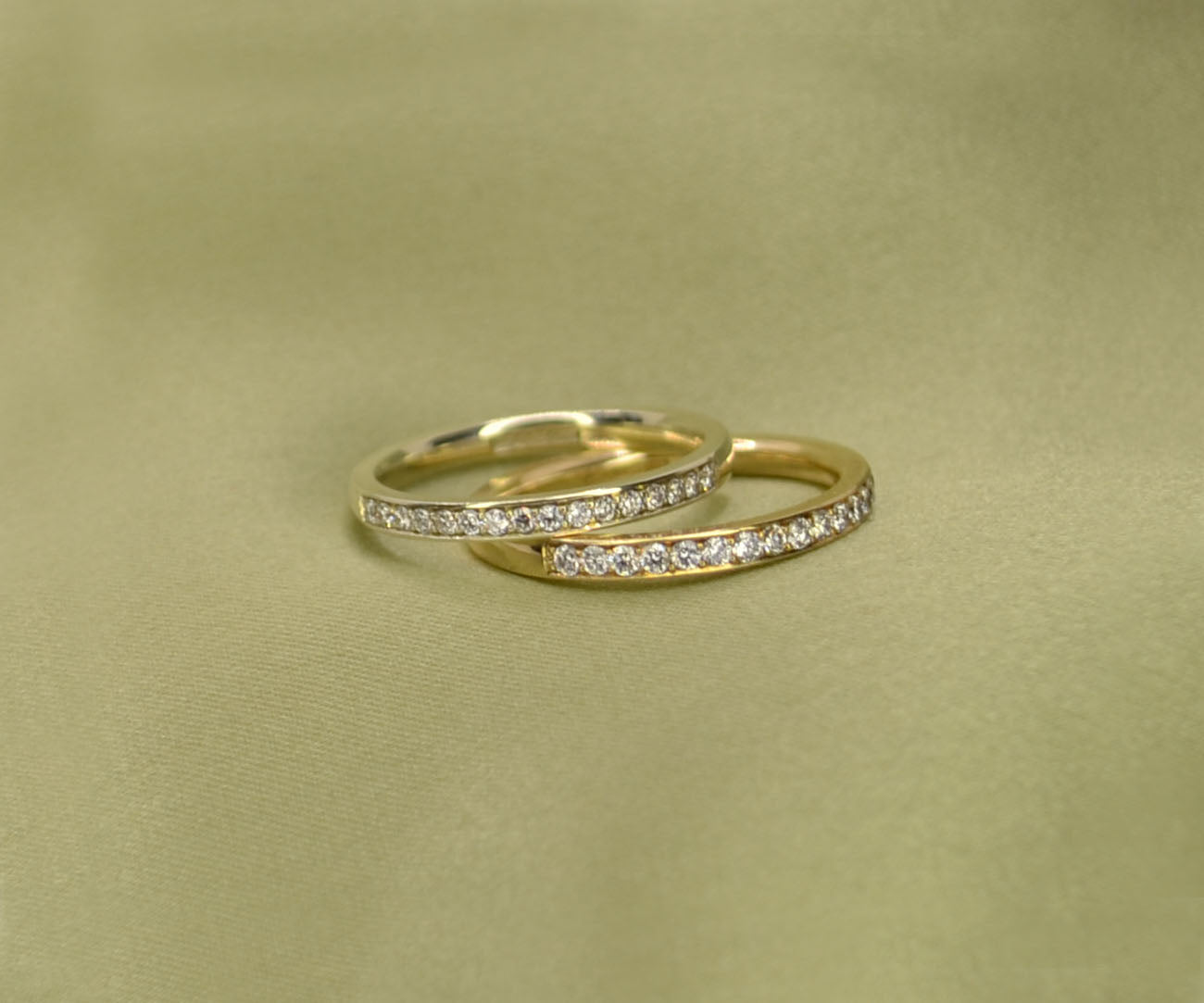 Court Grain Set Diamond Ring - 1.8mm