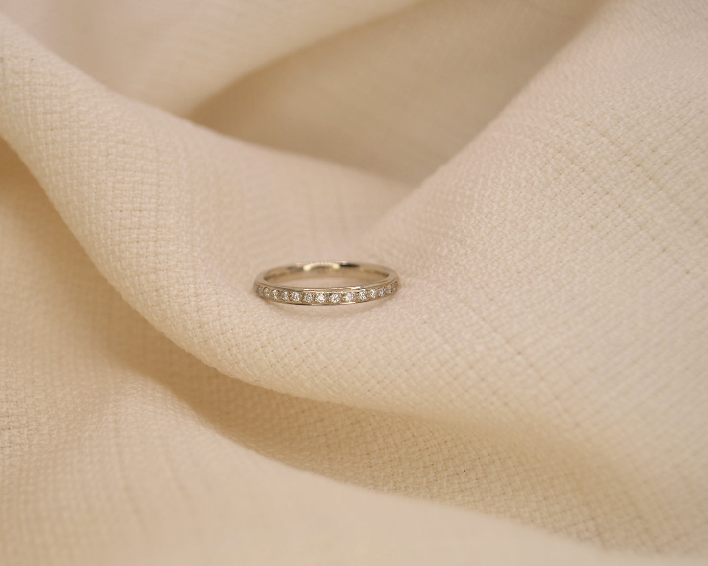 Traditional Grain Set Diamond Ring - 2.5mm