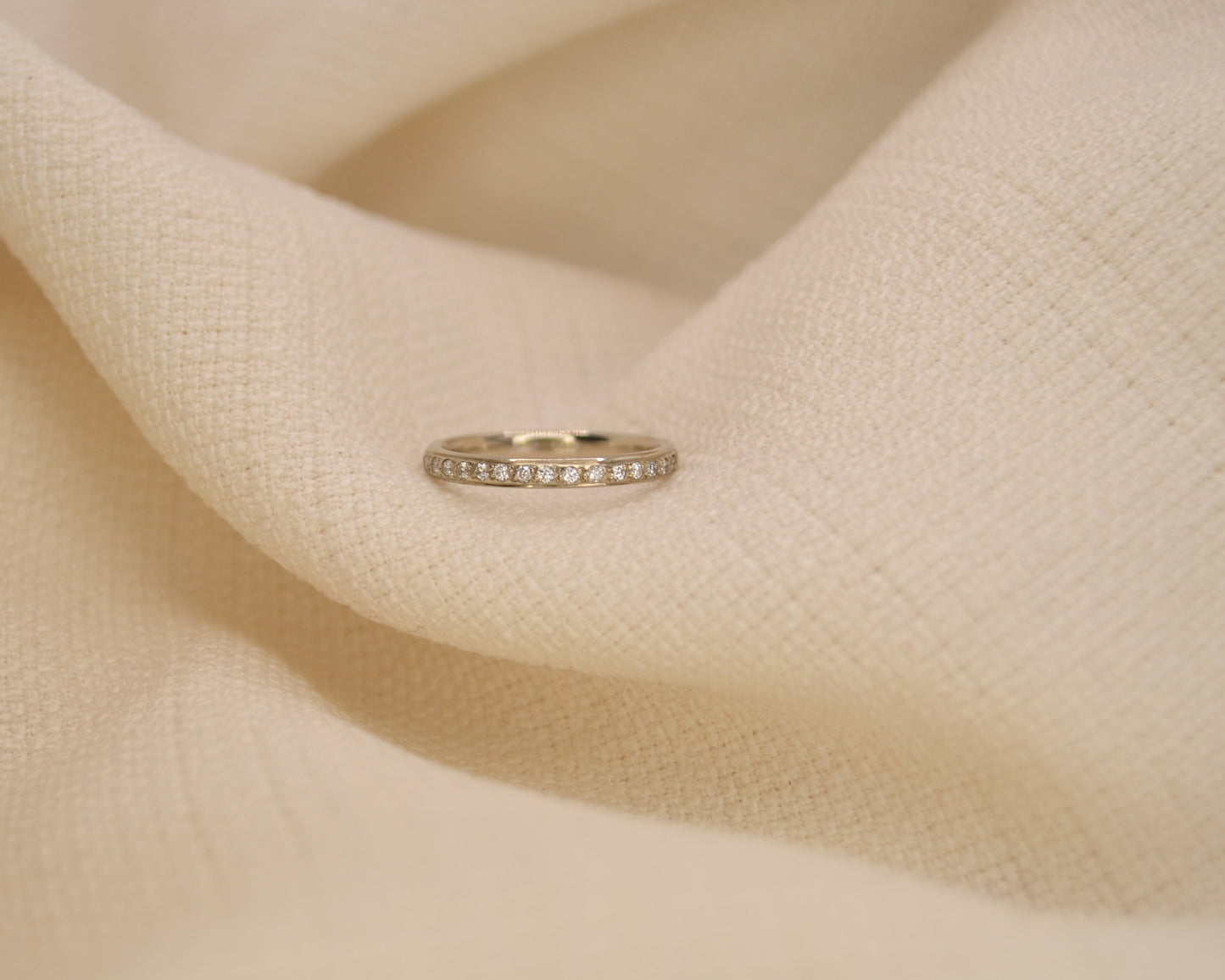 Traditional Grain Set Diamond Ring - 2.5mm