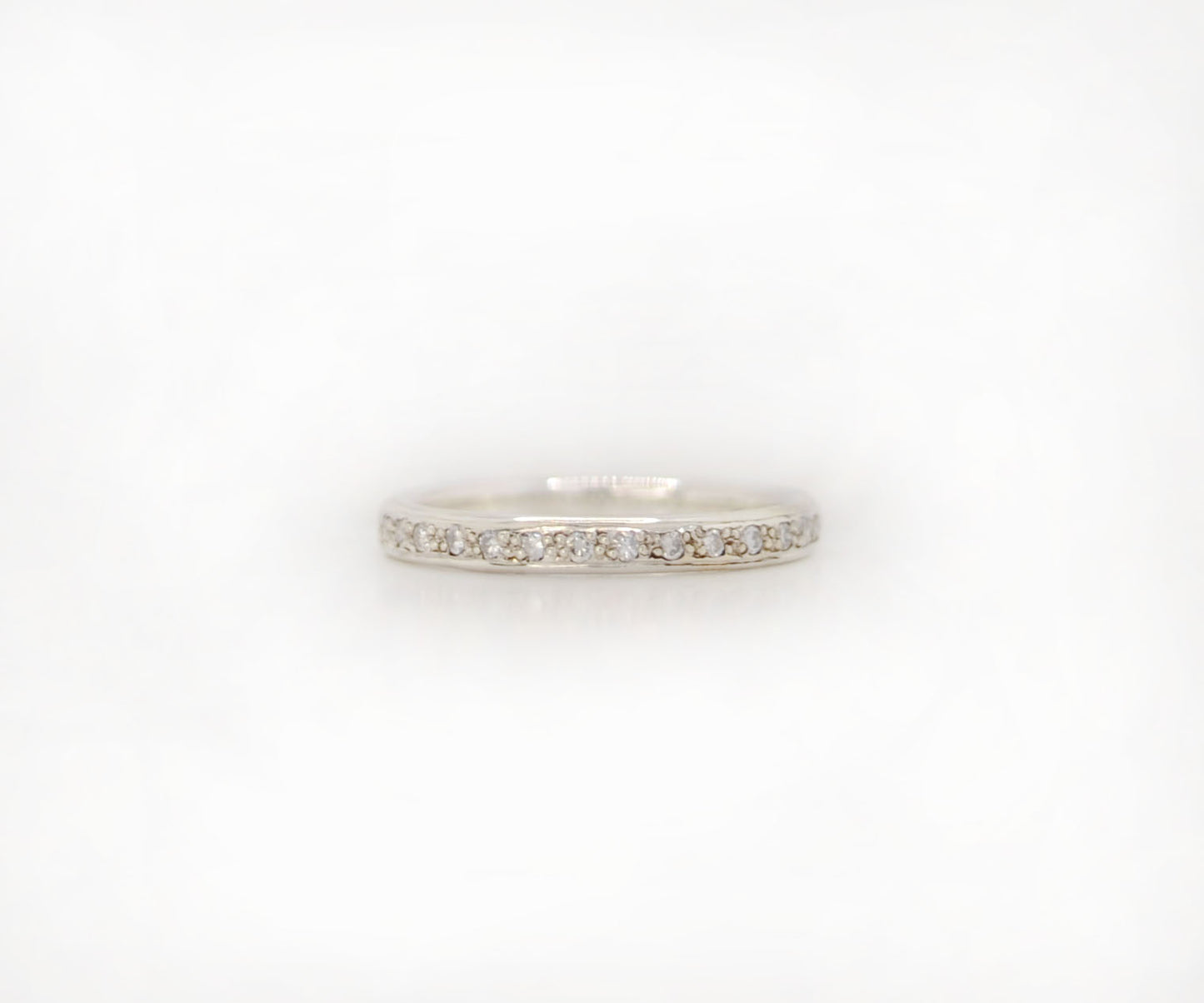 Traditional Grain Set Diamond Ring - 2.5mm
