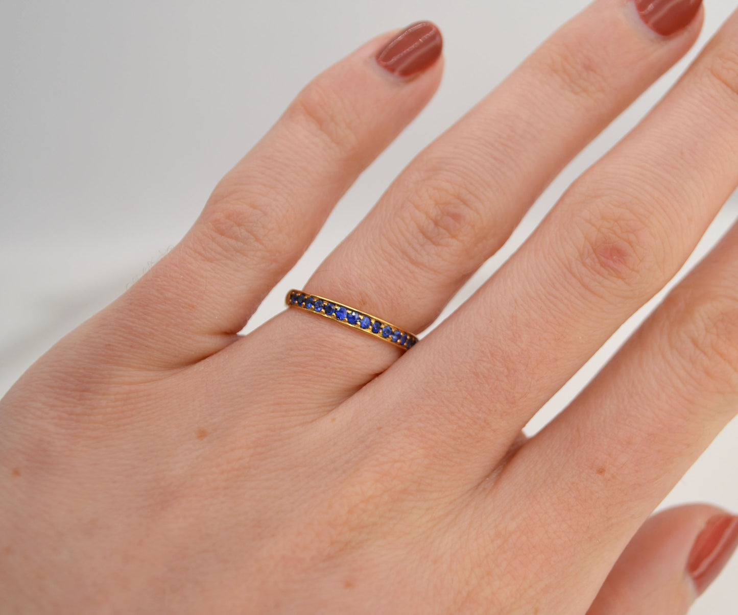 Grain Set Sapphire Ring - 2.3mm