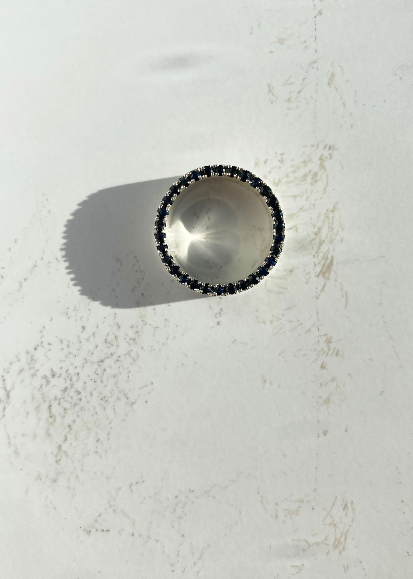 Edge Set Sapphire Ring - 5mm
