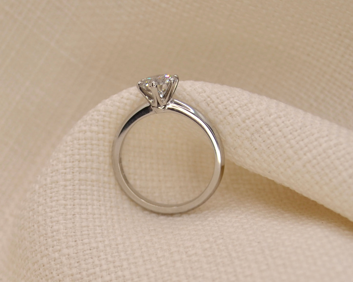 1ct Round Brilliant Cut Diamond Rex setting Ring