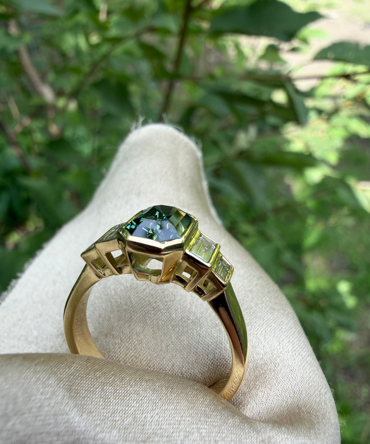 Green Sapphire & Diamond Rubover Ring