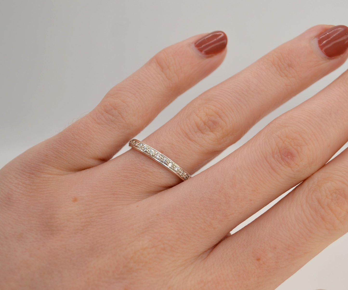 Traditional Grain Set Diamond Ring - 2.5mm
