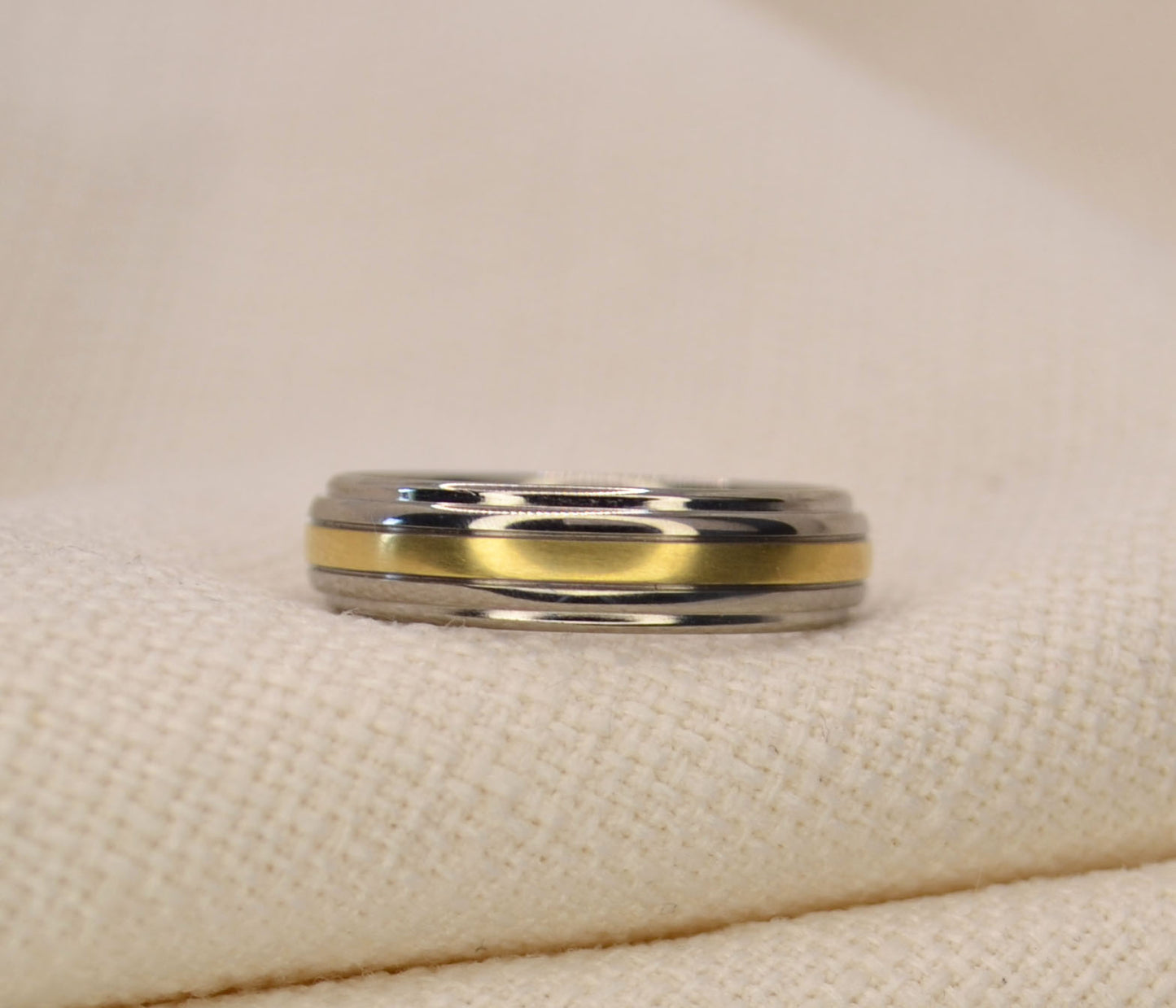 Yellow Gold & Titanium Ring - 6mm