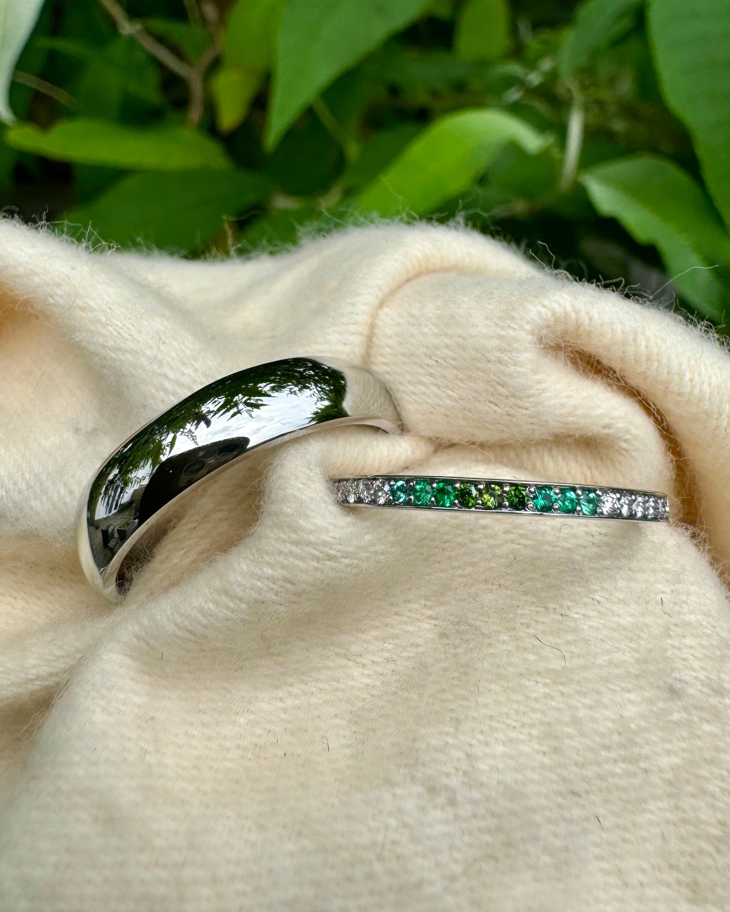 Grain Set Emerald & Diamond Ring