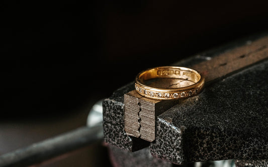 Traditional Grain Set Diamond Ring - 3.5mm