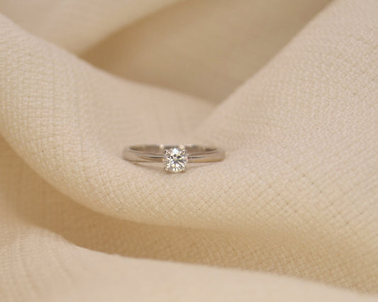 0.25ct Round Brilliant Cut Diamond Ring